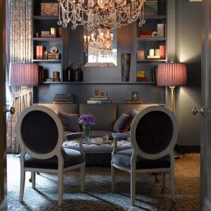 Реновиране на старинни мебели