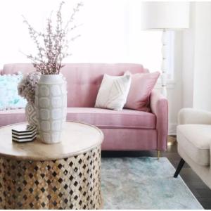 Уютът има розов цвят