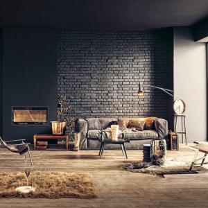Индустриална тухлена стена превзема модерното жилище