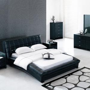 Великолепен контраст между стаята и мебелите