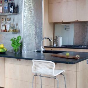 Огледални и метални гърбове за кухнята