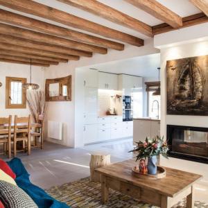 Три активни точки в общото помещение осигуряват комфорт на стопаните