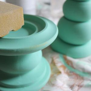 Стъпка 5: Използвайте шлифовъчен блок, за да изгладите ръбовете