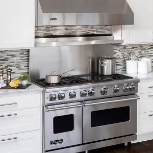 По стъпките на традицията