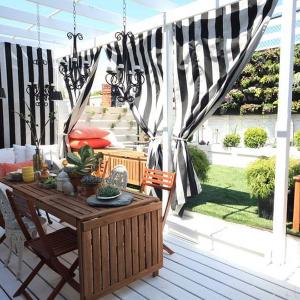 Подходящи за всеки вкус - шатри за градина с подвижни стени