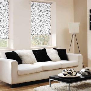 Роло щорите имат изчистен и елегантен дизайн