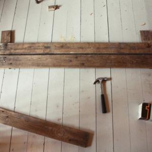 Направете плота на бюрото