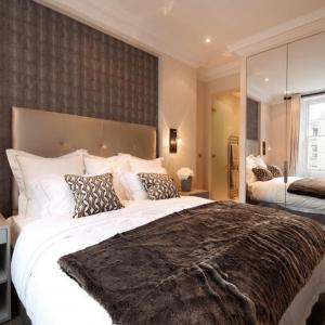 Създайте уютна малка спалня с няколко интериорни решения