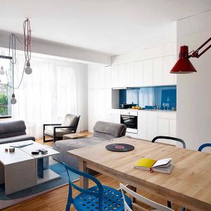 Специфичният дух на квартала намира израз в интериора