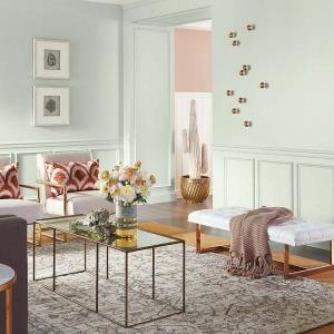 Семпли форми и метални мебели