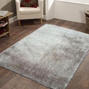 Вискозата придава блясък и изтънченост на помещението