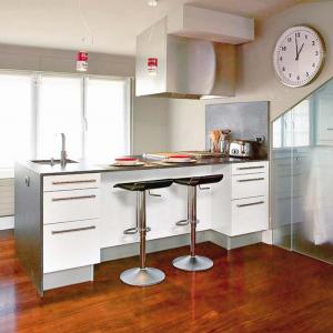 Мултифункционален бар