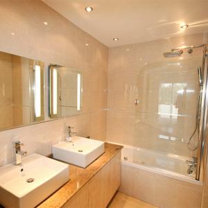 Кой ще използва банята и каква е нейната функция?