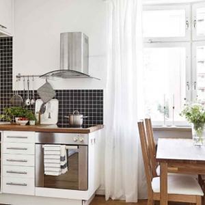 Маса за малка кухня