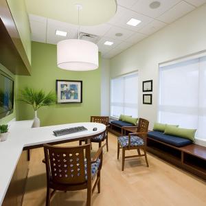 Обзаведете офиса така, както бихте обзавели и дома си