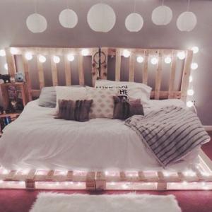 Леглото от палети е класика в жанра!