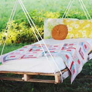 Внесете ретро романтика