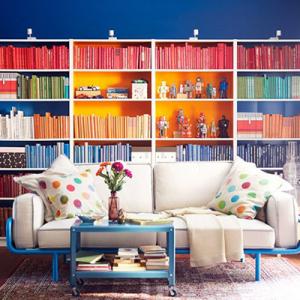 Идея 4: Подредете книгите по цветове