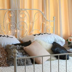 Обгърнете леглото със страхотни LED лампички