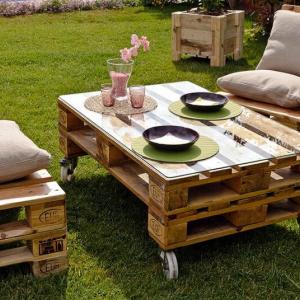 Направете си сами пълно обзавеждане за градината