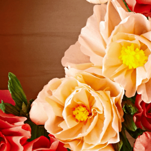 Хартиени божури - как да направите цветовете?