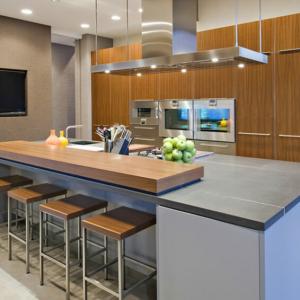 Обединете кухненския остров с модерен бар плот