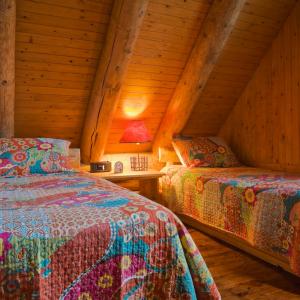 Огромни легла за голяма компания