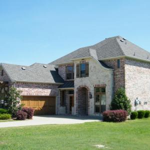 Заложете на строга и стилна визия