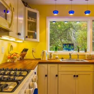 Жълти стени - смелият избор