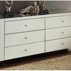 Скринове – добро решение за дневната