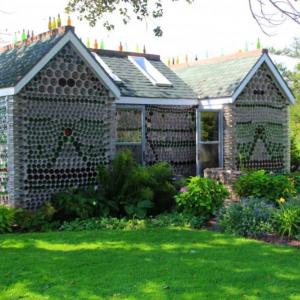 Бленуваният дом е във вашите ръце