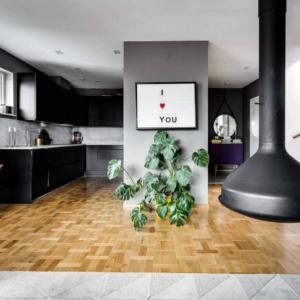 Стилна черна кухня