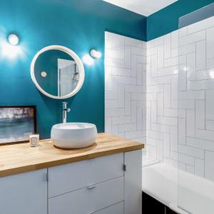 Да надникнем в банята