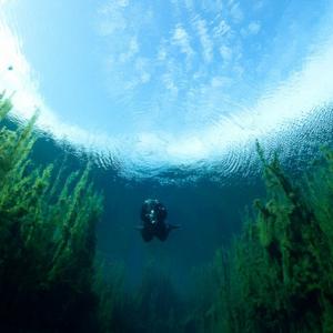 Кристално чистите езера Пиканини