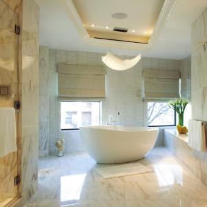 Съобразете избора на таван според кубатурата на банята