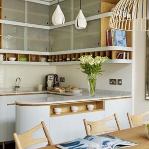 Обособяване на кухненския бокс