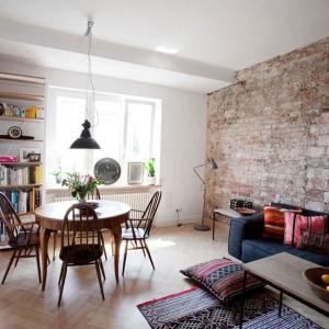 Огледайте стените за пукнатини и мухъл