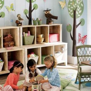 Приказна стая с ниска секция за най-малките