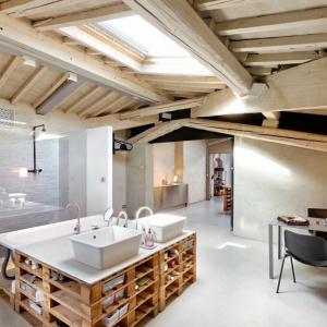 Баня и кухня от палети