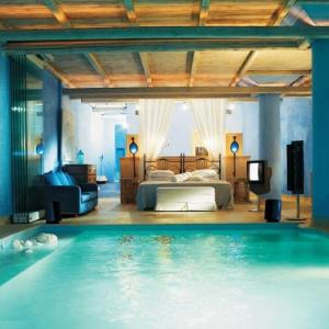 Безкрайна синева