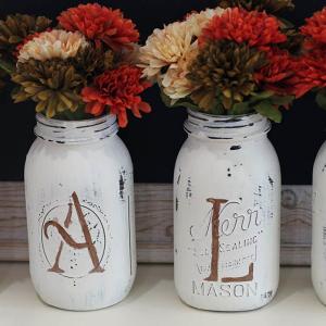 Декорации и идеи за празните бурканчета от храна