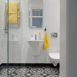 Акцентиращи контрасти в банята