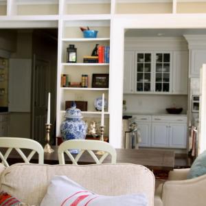 5 креативни идеи за декорация на дома с... книги