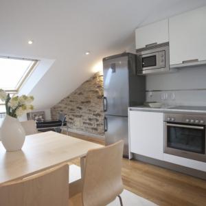 Изберете компактно обзавеждане, съобразено с размерите на помещението