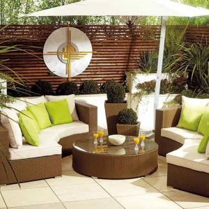 Обзавеждане за градината от дълготраен петан