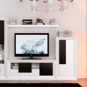 Заложете на мебел с функционални шкафове за съхранение