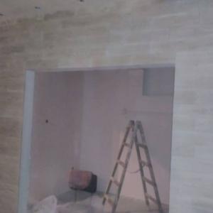 Лепене на облицовъчни плочи