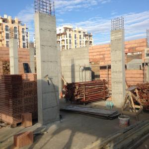 Груб строеж на къща