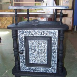 Ръчна изработка на релефни флорални мотиви с ефект на кадифе