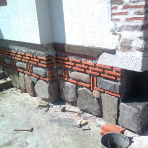 декоративно изграждане антична зидария/естествени материали/